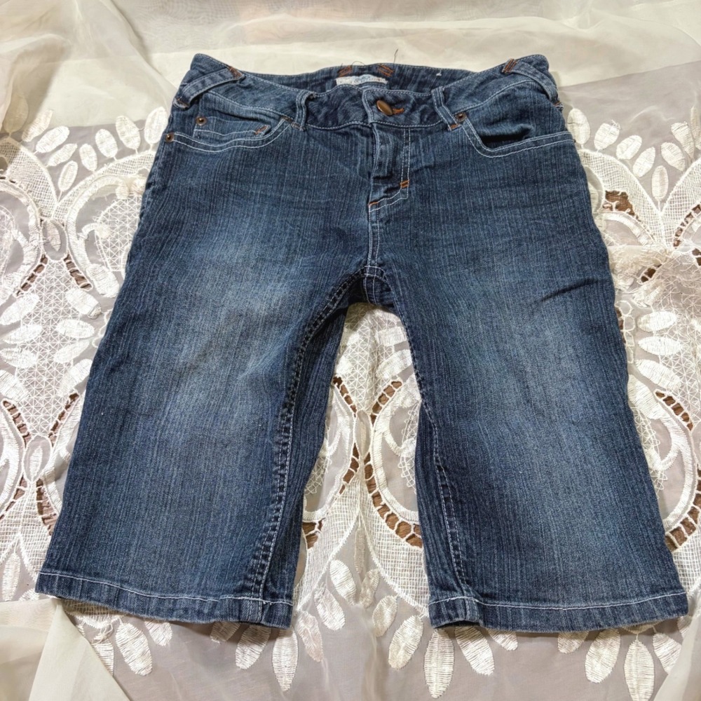 Y2K Low Rise Capris Denim Bermuda Shorts Dark Wash Blue Size 1